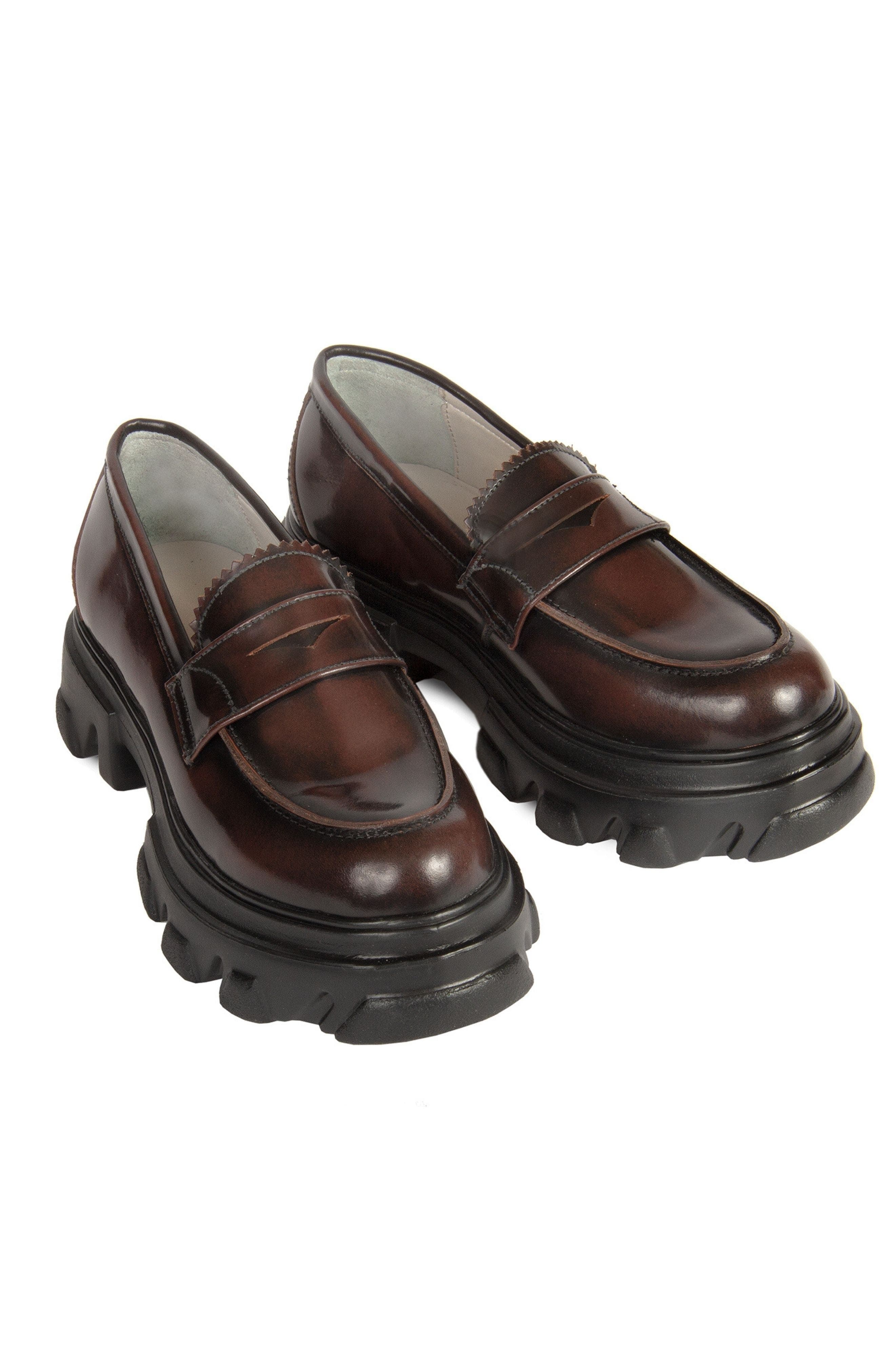 URBNKICKS Peny Brown Patent Leather Loafer, Alternate, color, Brown