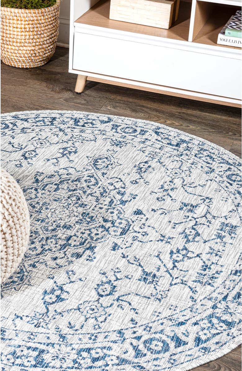JONATHAN Y Rozetta Boho Medallion Textured Weave Indoor/Outdoor Round Area Rug, Alternate, color, Gray/Navy