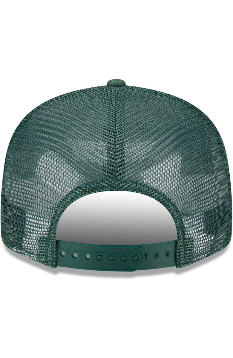 New Era Men's New Era Hunter Green Milwaukee Bucks Bold Laurels 9FIFTY Snapback Hat, Alternate, color,