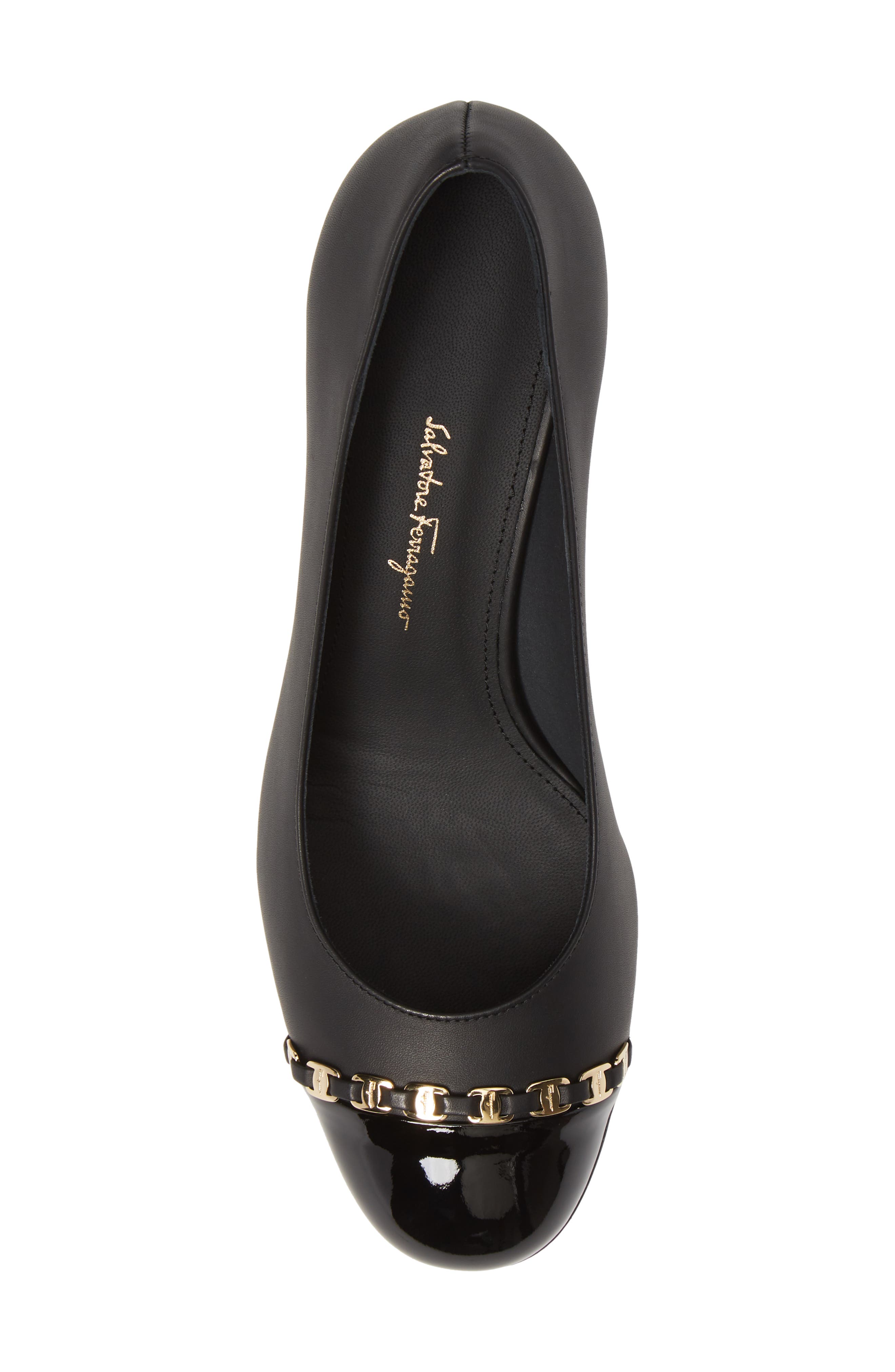 FERRAGAMO Salvatore Ferragamo Avella Chainlink Trim Pump, Alternate, color, 