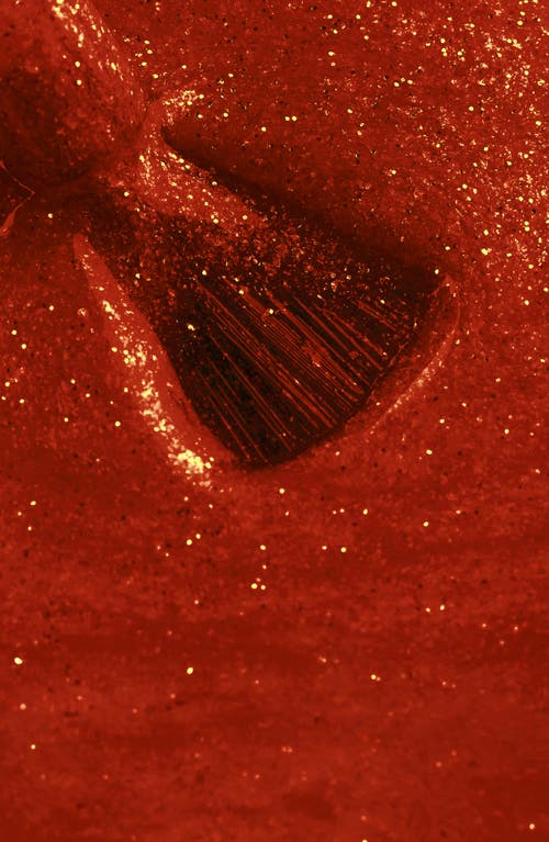 Le Mini Macaron Gel Nail Polish In Lucky Red