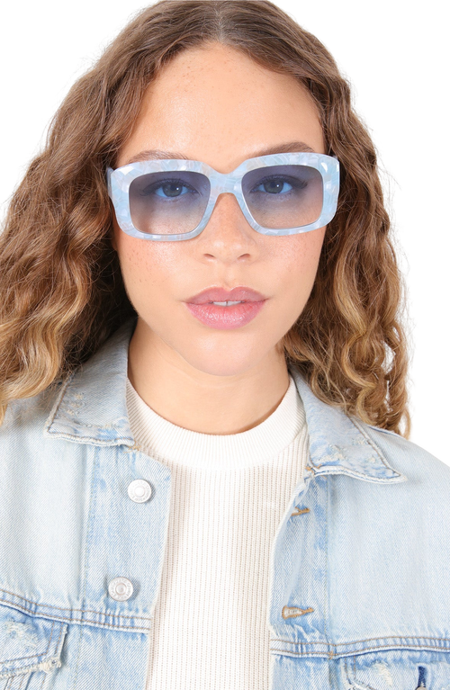 Illesteva Geno Sunglasses In Blue