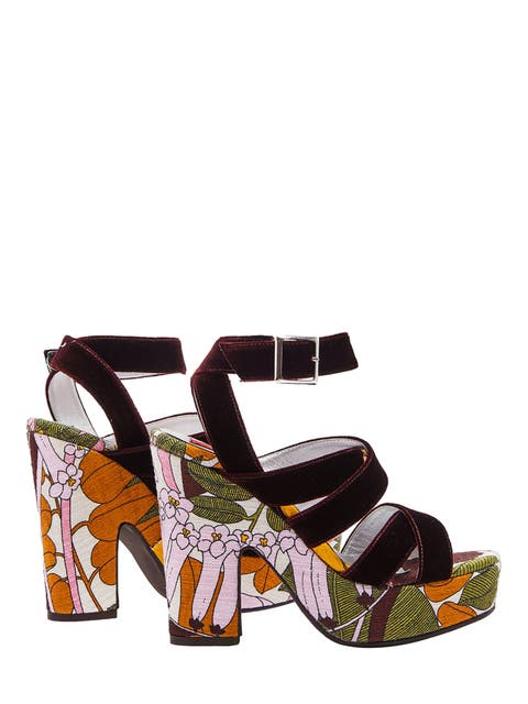 Medal Wedge Big Flower Rose Pink