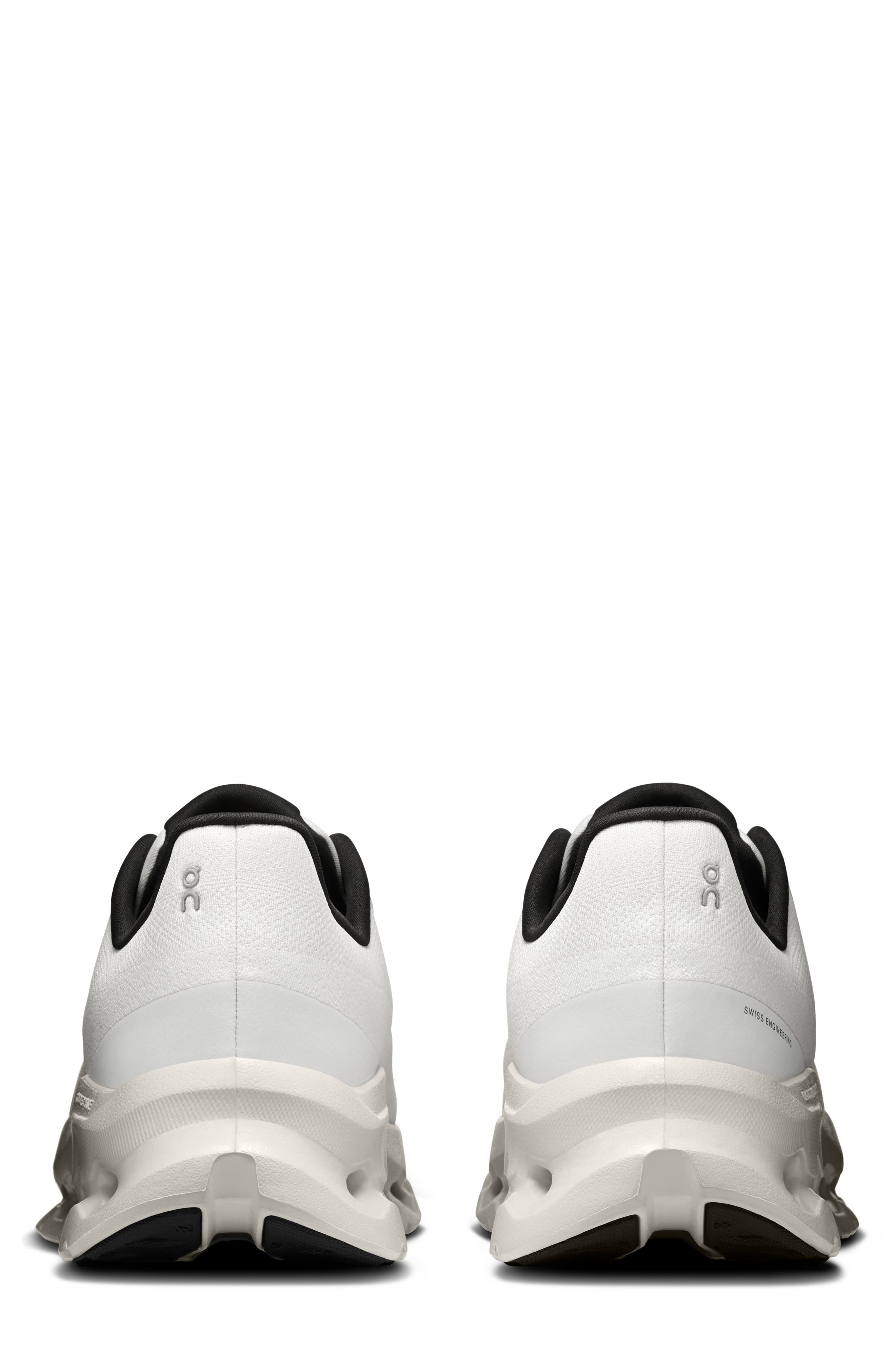 Cloudtilt Running Shoe