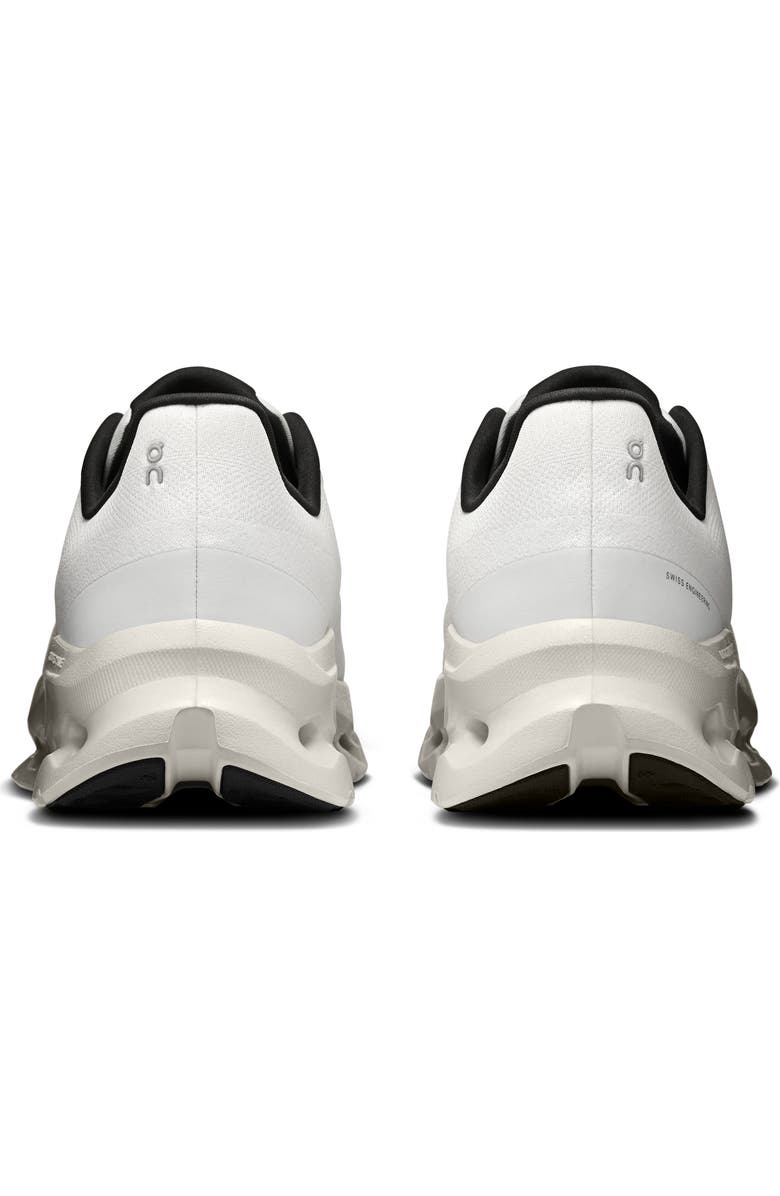 Cloudtilt Running Shoe