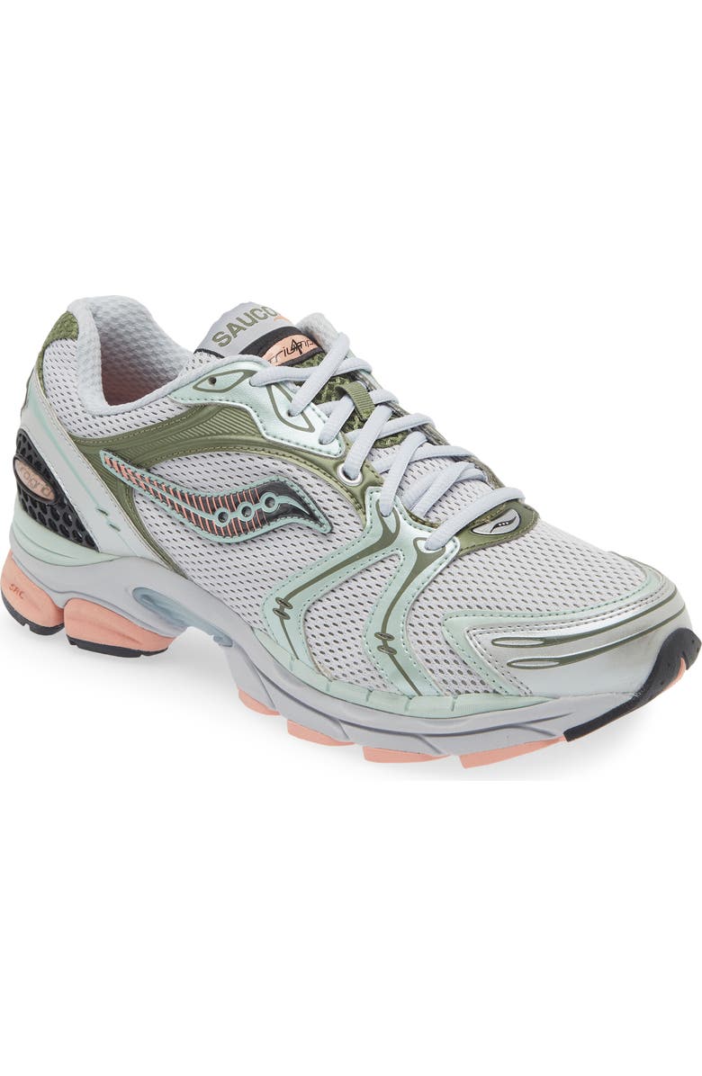 Saucony ProGrid Triumph 4 Sneaker, Main, color,