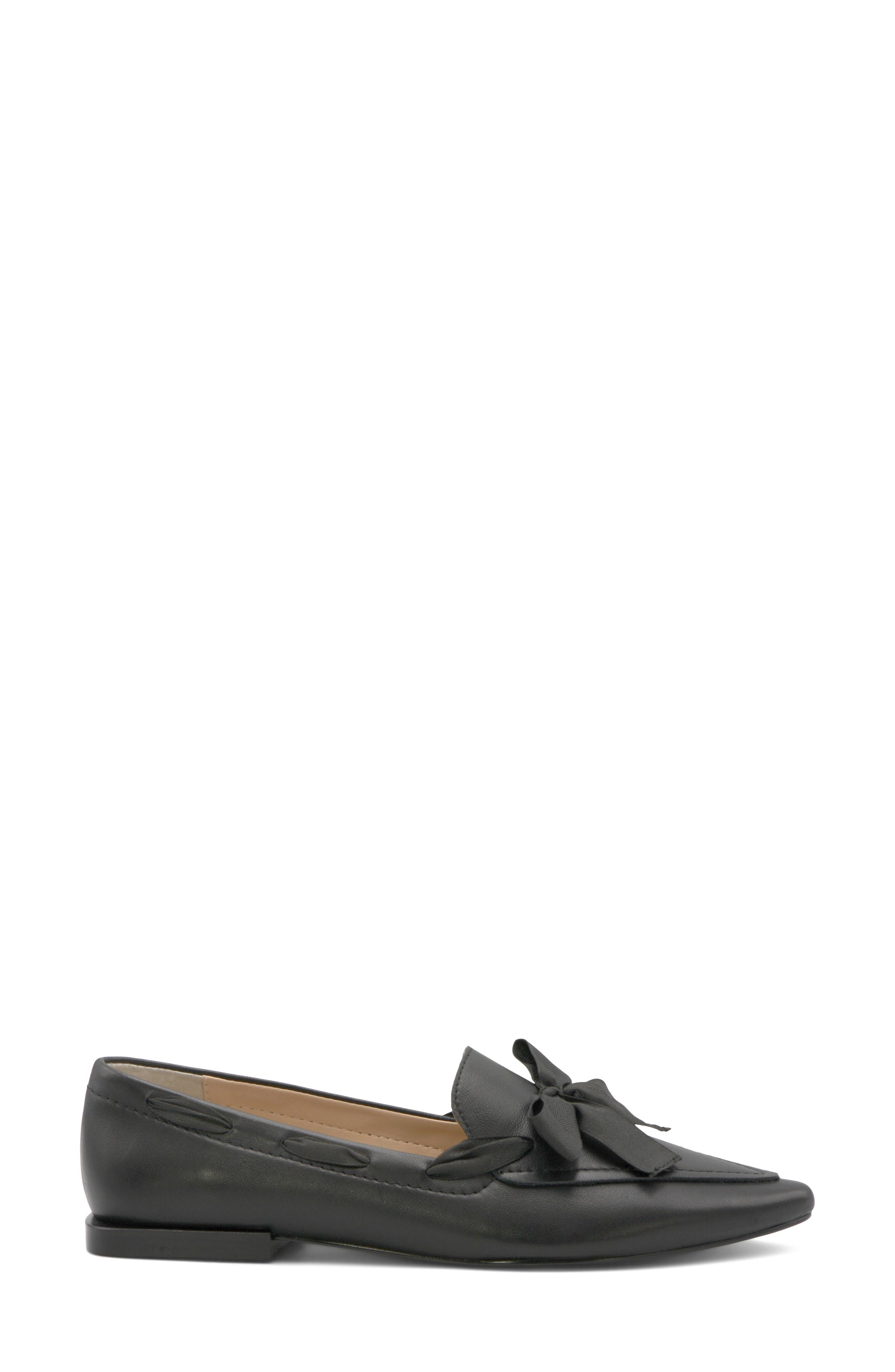 Charles David Izzi Pointed Toe Flat, Alternate, color, Black