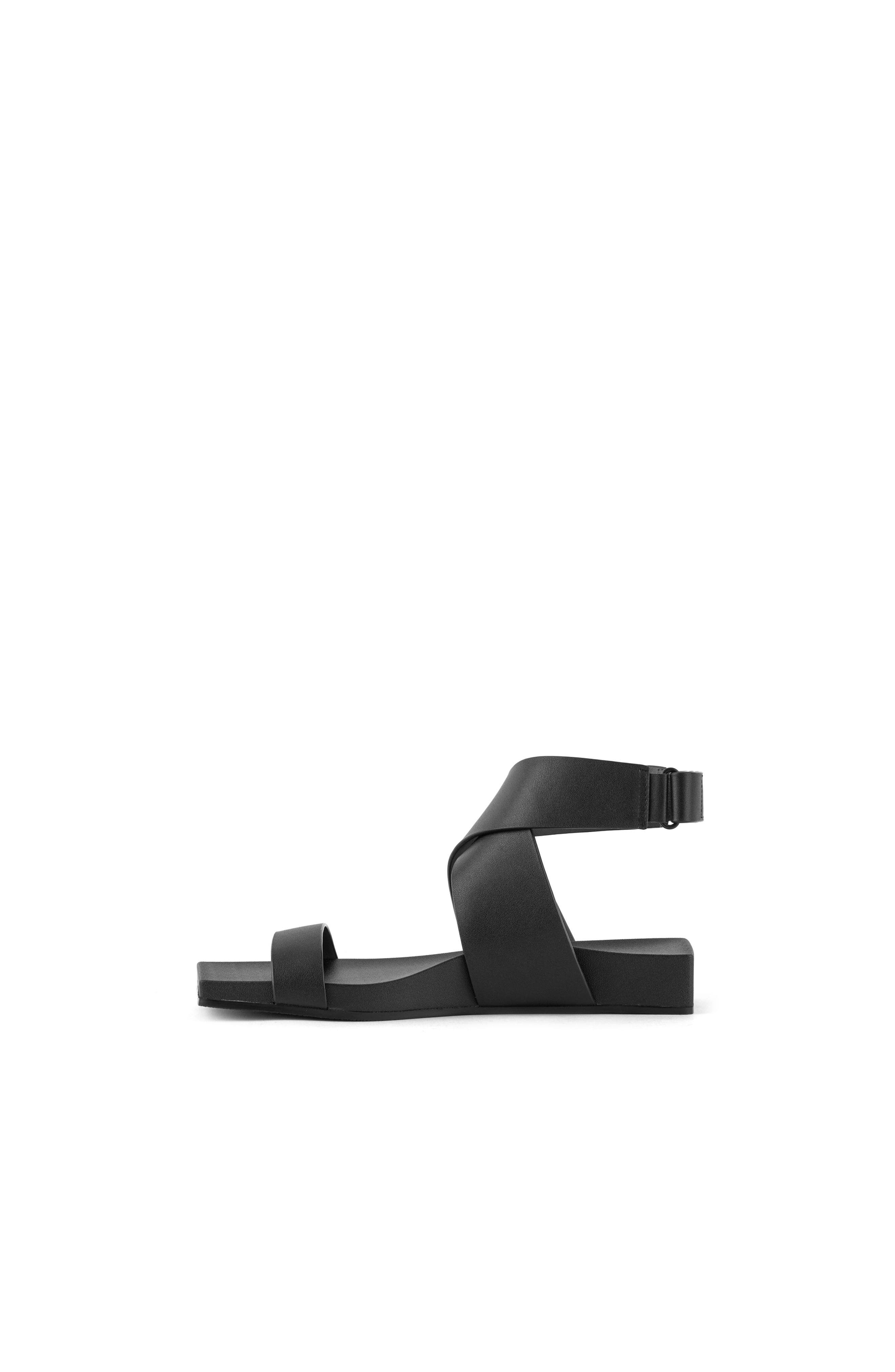 United Nude Loop X Lo Sandals, Alternate, color, Black
