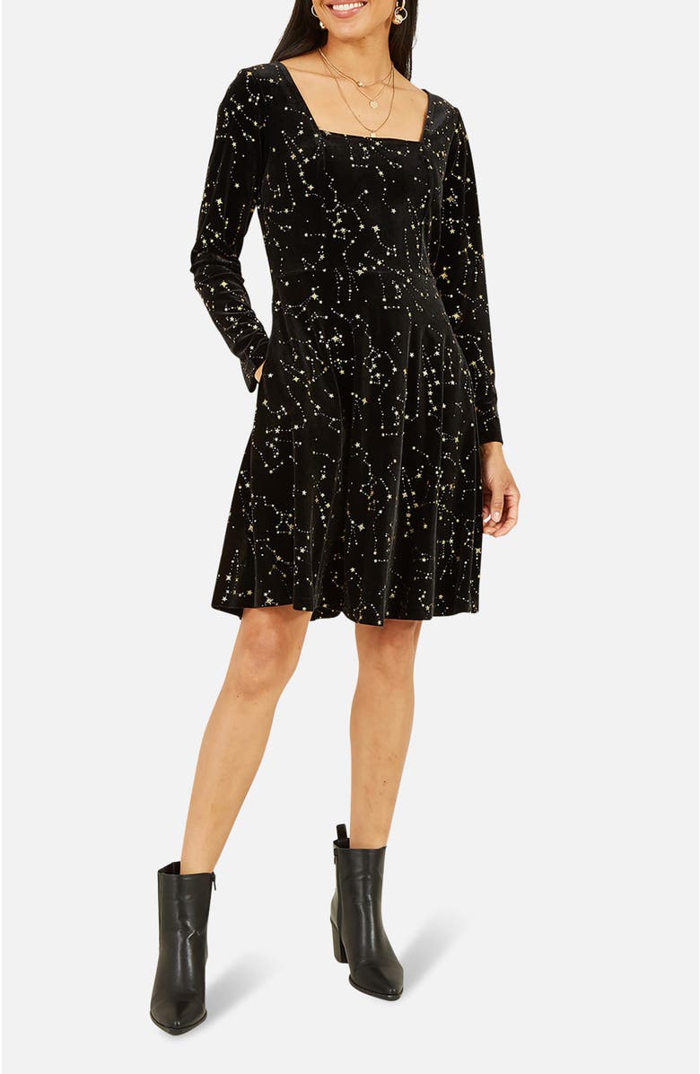 Yumi Star Foil Print Skater Dress, Alternate, color, Black