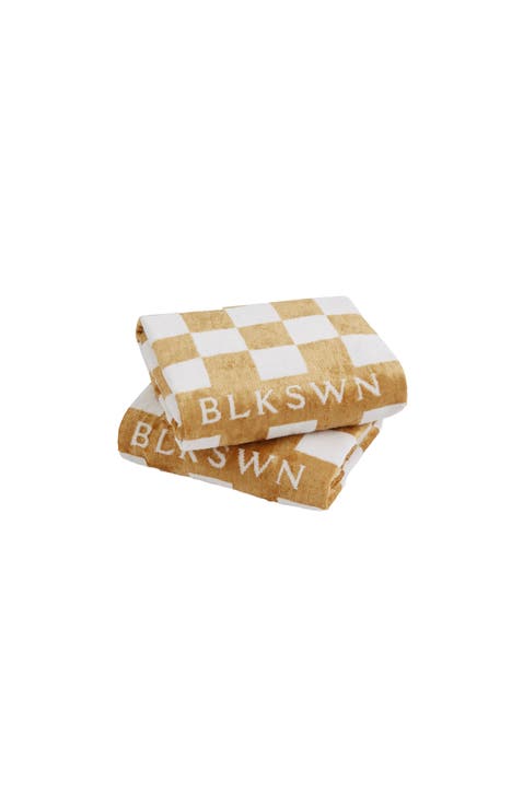 Feathers Hand Towel