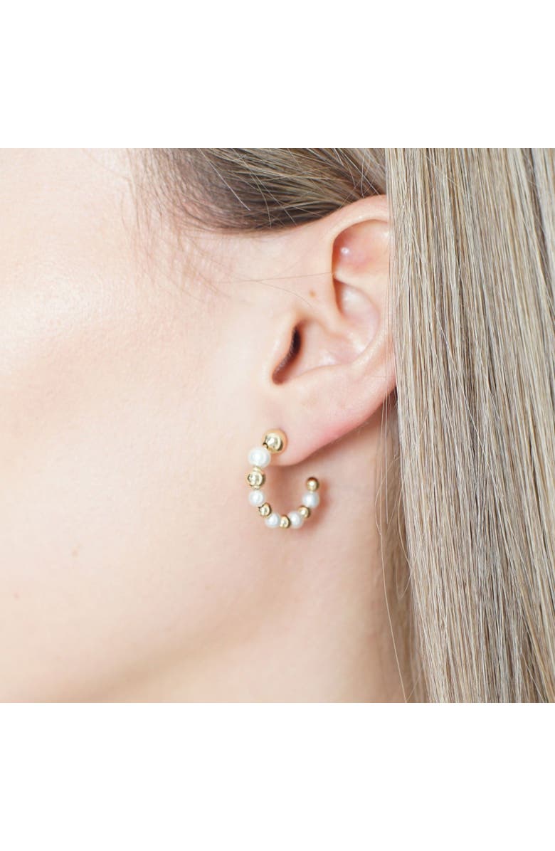The Lovery Fine Jewelry Pearl and Gold Hoop Earrings, Alternate, color, Pearl