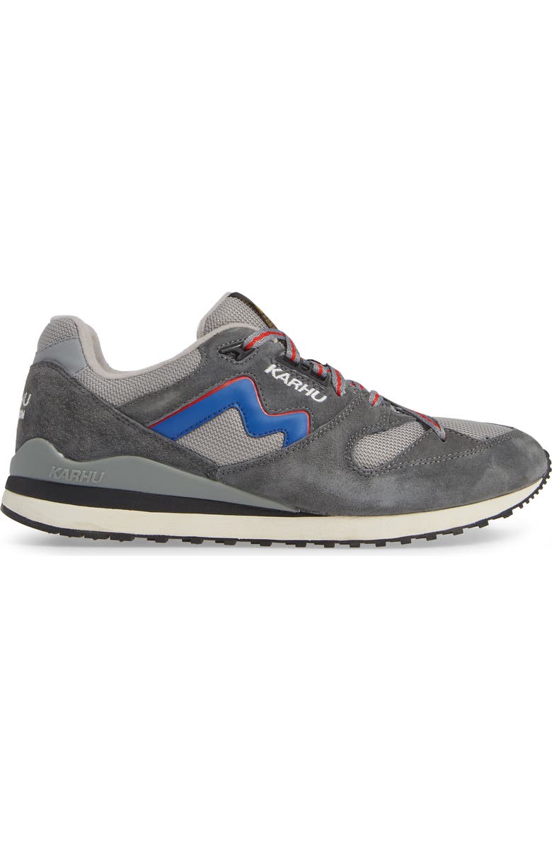 Karhu Gender Inclusive Synchron Classic Sneaker, Alternate, color,