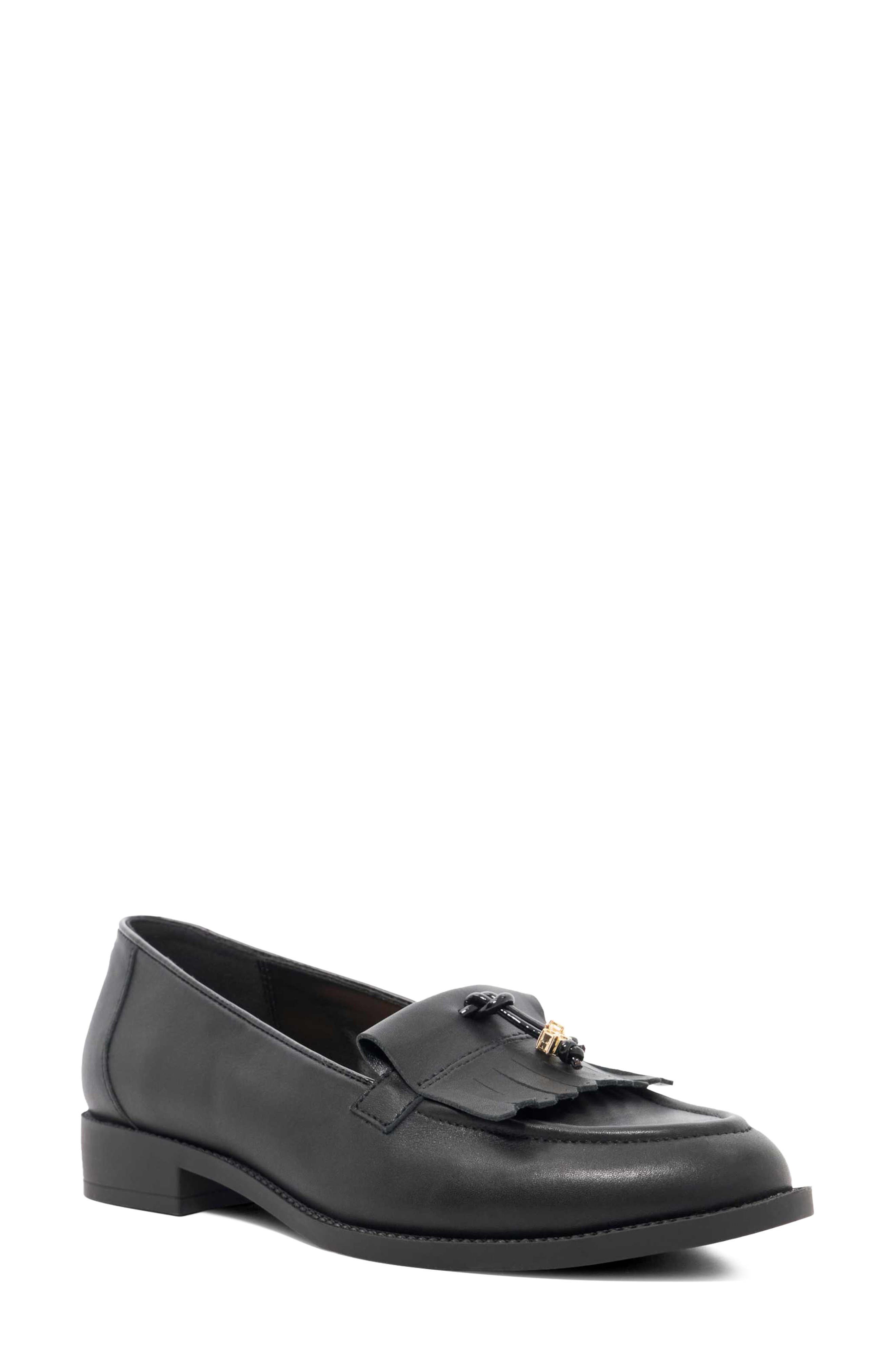 Globetrot Leather Tassel Loafer, Main, color, BLACK