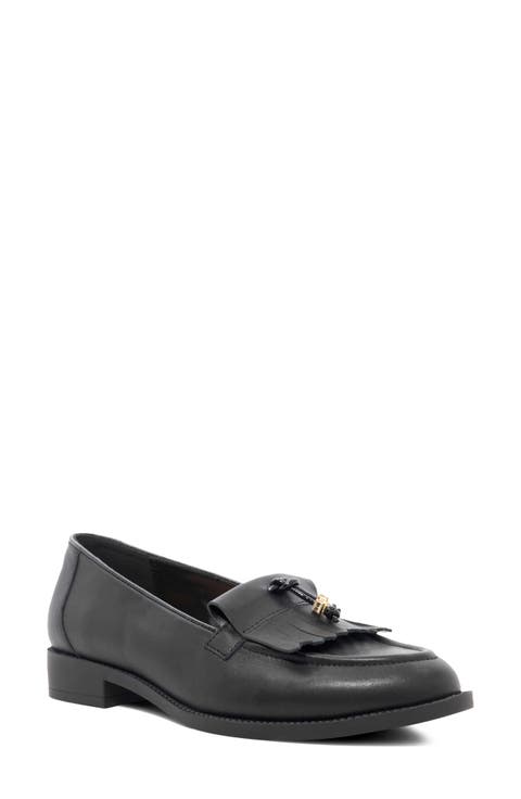 Globetrot Leather Tassel Loafer