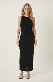 Modenaire Round Neck Bodycon Dress