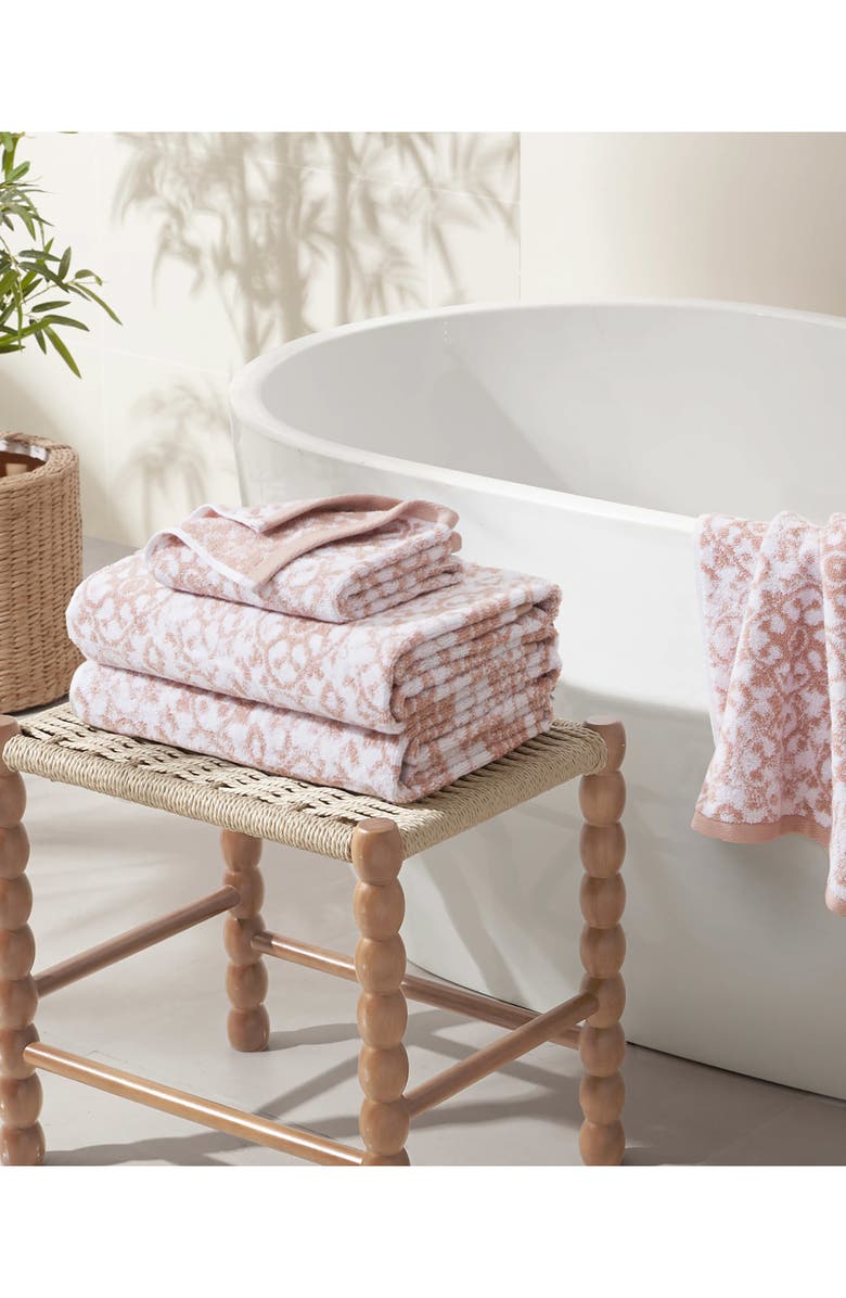 Jessica Simpson Aziza 4-Piece Bath Towel Set, Alternate, color, Rose Smoke