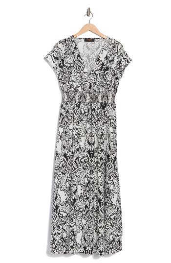 Renee C Short Sleeve Smocked Cotton Blend Maxi Dress In Black/white