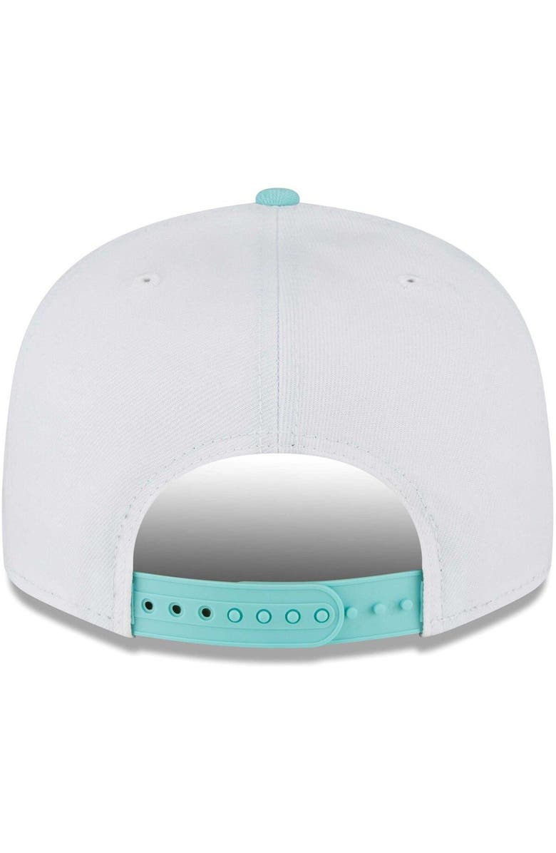 New Era Men's New Era White/Turquoise New York Knicks Diagonal Split 9FIFTY Snapback Hat, Alternate, color, 
