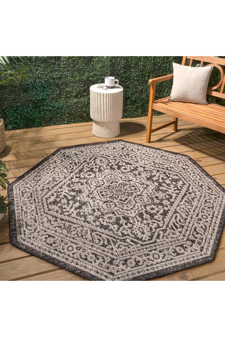 Sinjuri Medallion Textured Weave Octagon Indoor/Outdoor Area Rug, Alternate, color, Gray/Black