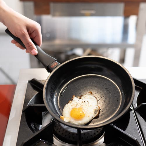 Alva Energy 3-piece Ceramic Nonstick Frying Pan Set In Black