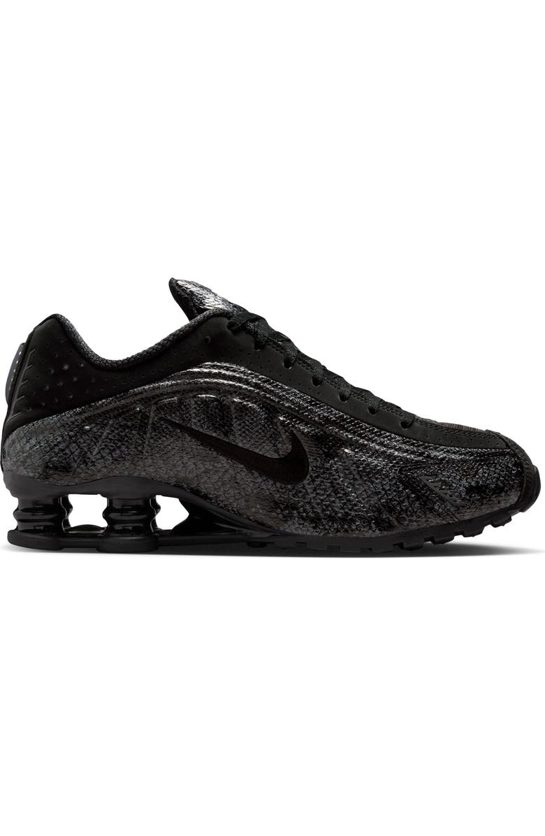 Jordan Shox R4 Sneaker, Alternate, color, Black/ Silver/ Dark Grey