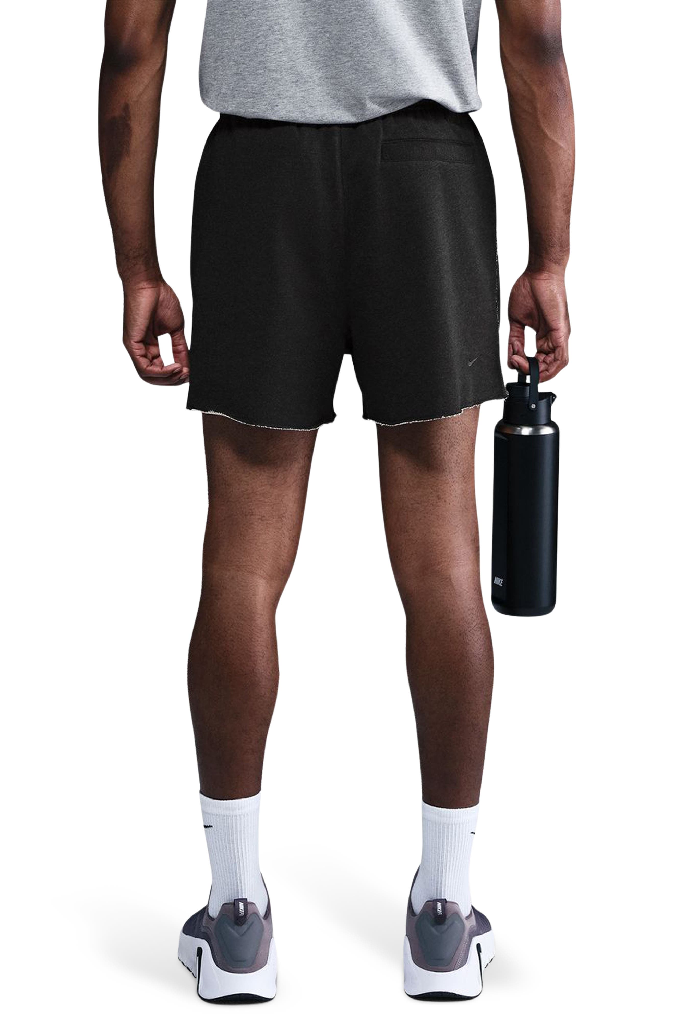 nike heritage gym short