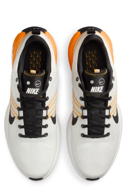 Nike Lunar Roam Sneaker In White