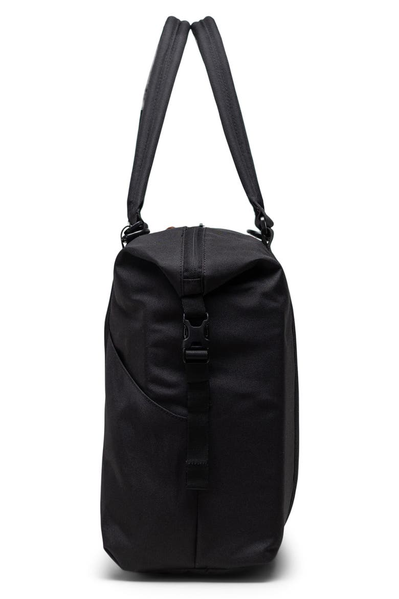 Strand 24-Liter Duffle Diaper Bag, Alternate, color, BLACK
