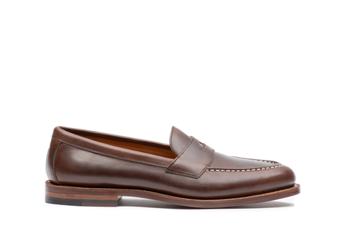 Traveler Penny Loafer