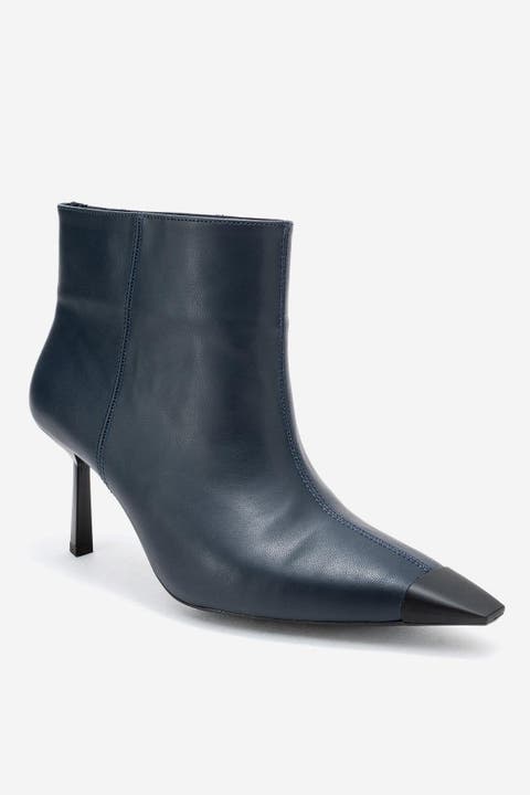 Rassel Pointed Toe Boot