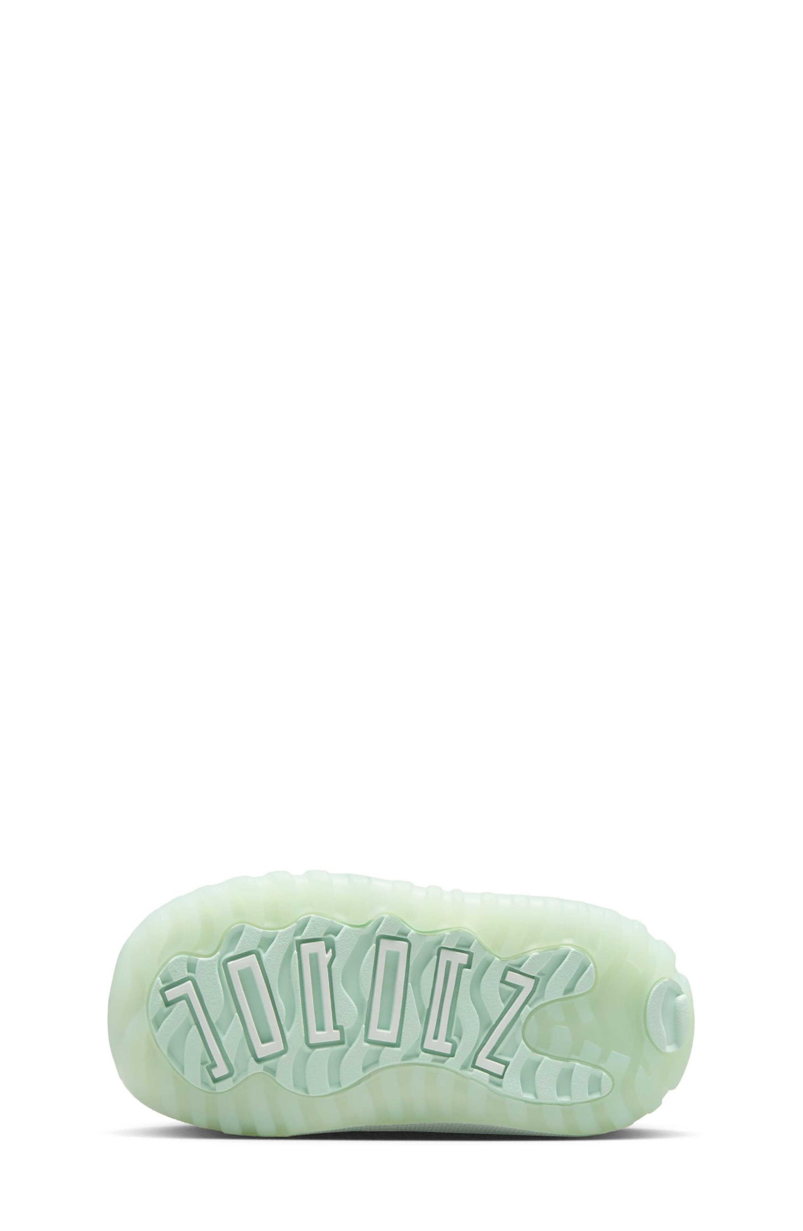 Jordan Kids' Air Jordan 11 Retro Low Basketball Sneaker, Alternate, color, 