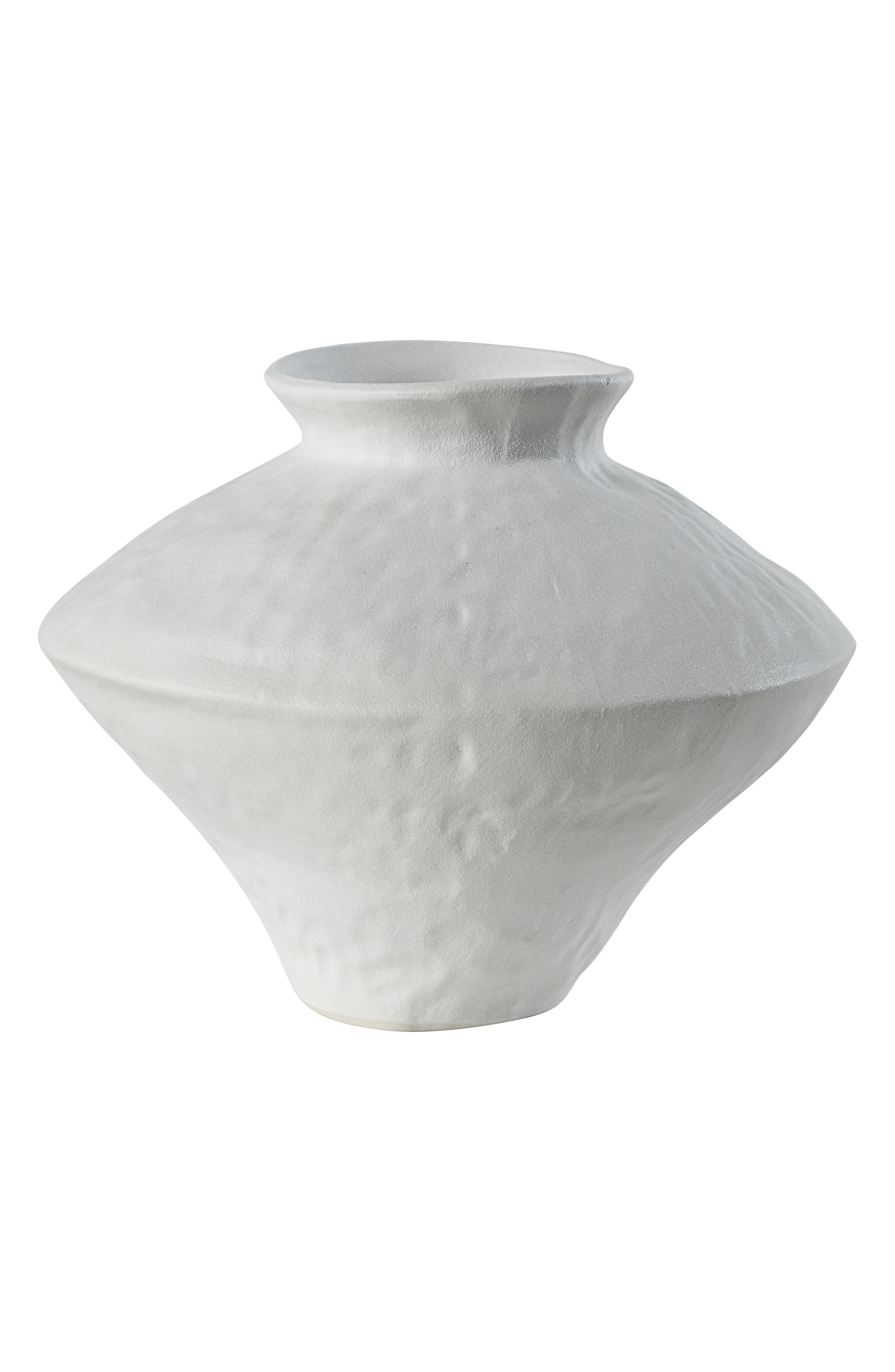 selected WHITE