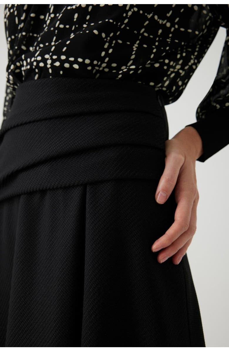 Exquise Amadea Pleated Skirt, Alternate, color, Black