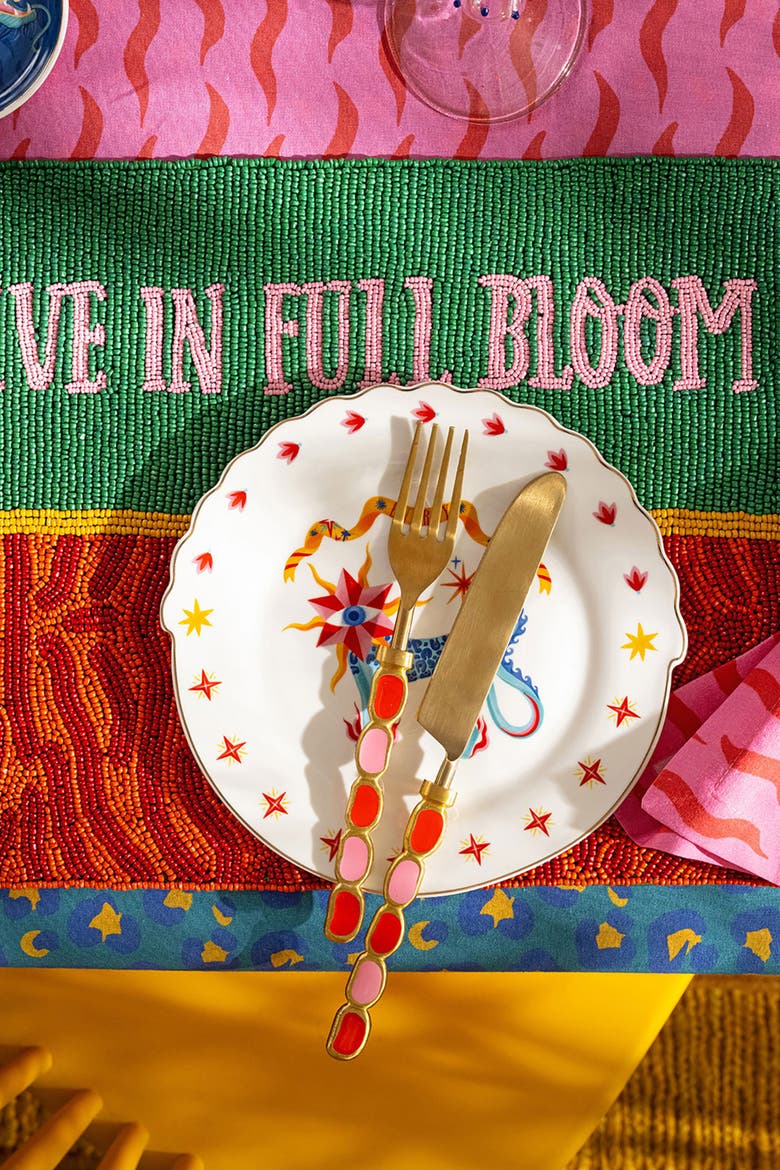 Dadri Beadded Placemat Bloom 12X16 In, Alternate, color, Green-Red
