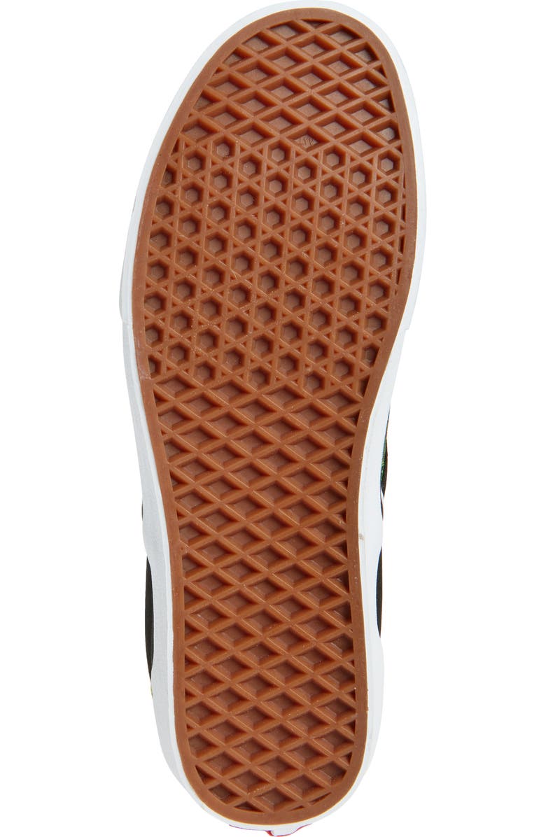 Vans Classic Slip-On Sneaker, Alternate, color, Black/White