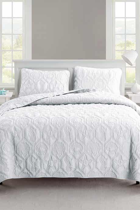 VCNY HOME Shore Embossed Quilt Set - King