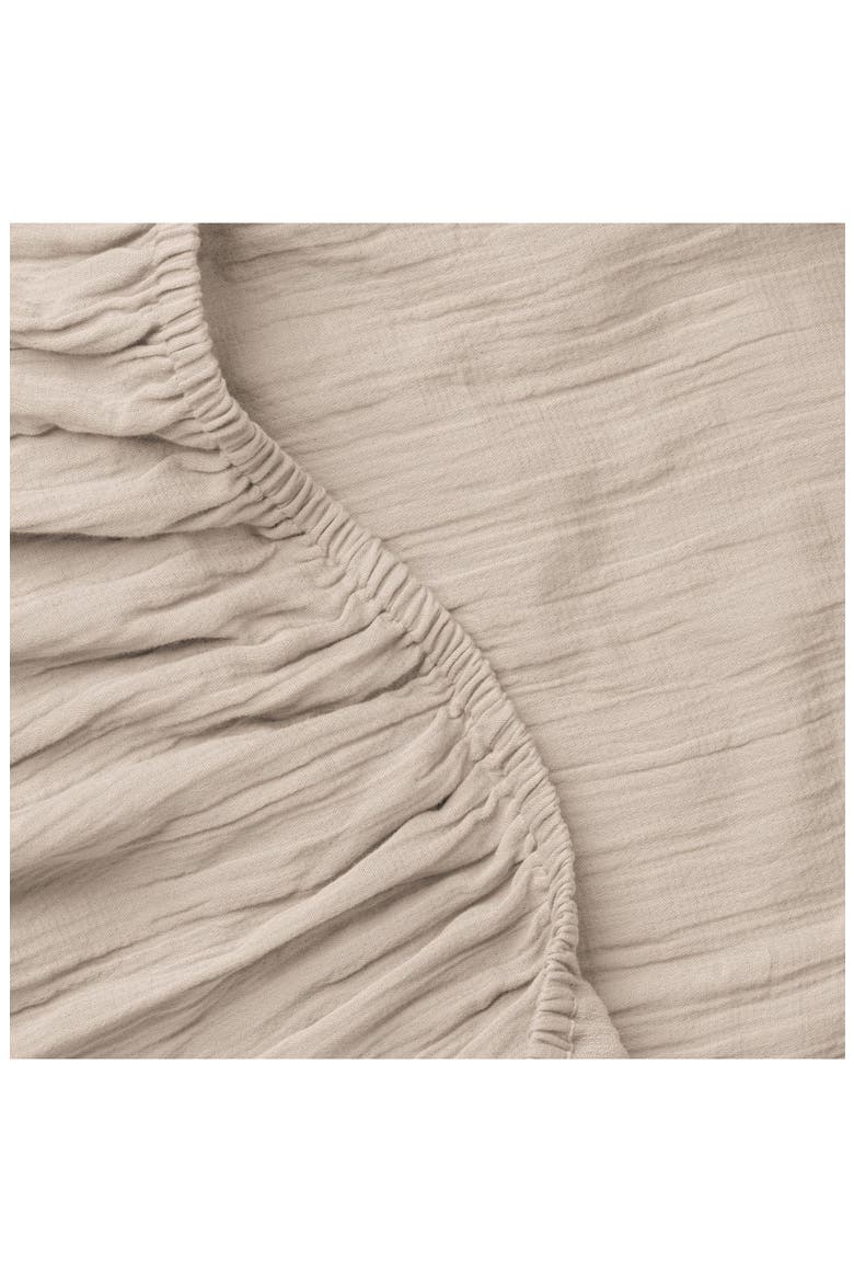 Calm Crinkled Cotton Gauze Fitted Sheet, Alternate, color, MORNING FOG