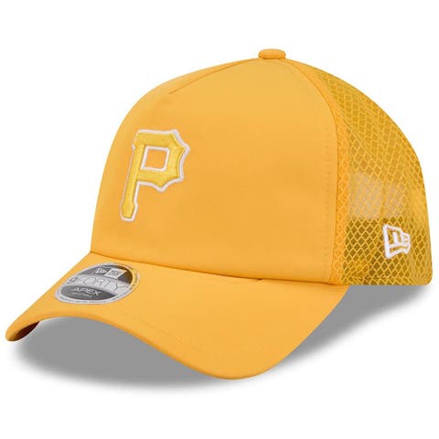 Men's New Era Gold Pittsburgh Pirates 2026 Batting Practice Apex 9FORTY Adjustable Trucker Hat