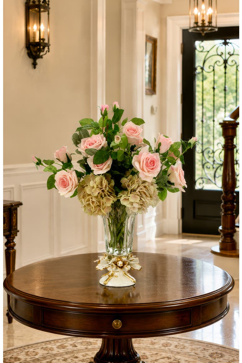 Garden Rose and Hydrangea in Vase, Alternate, color, Light Pink