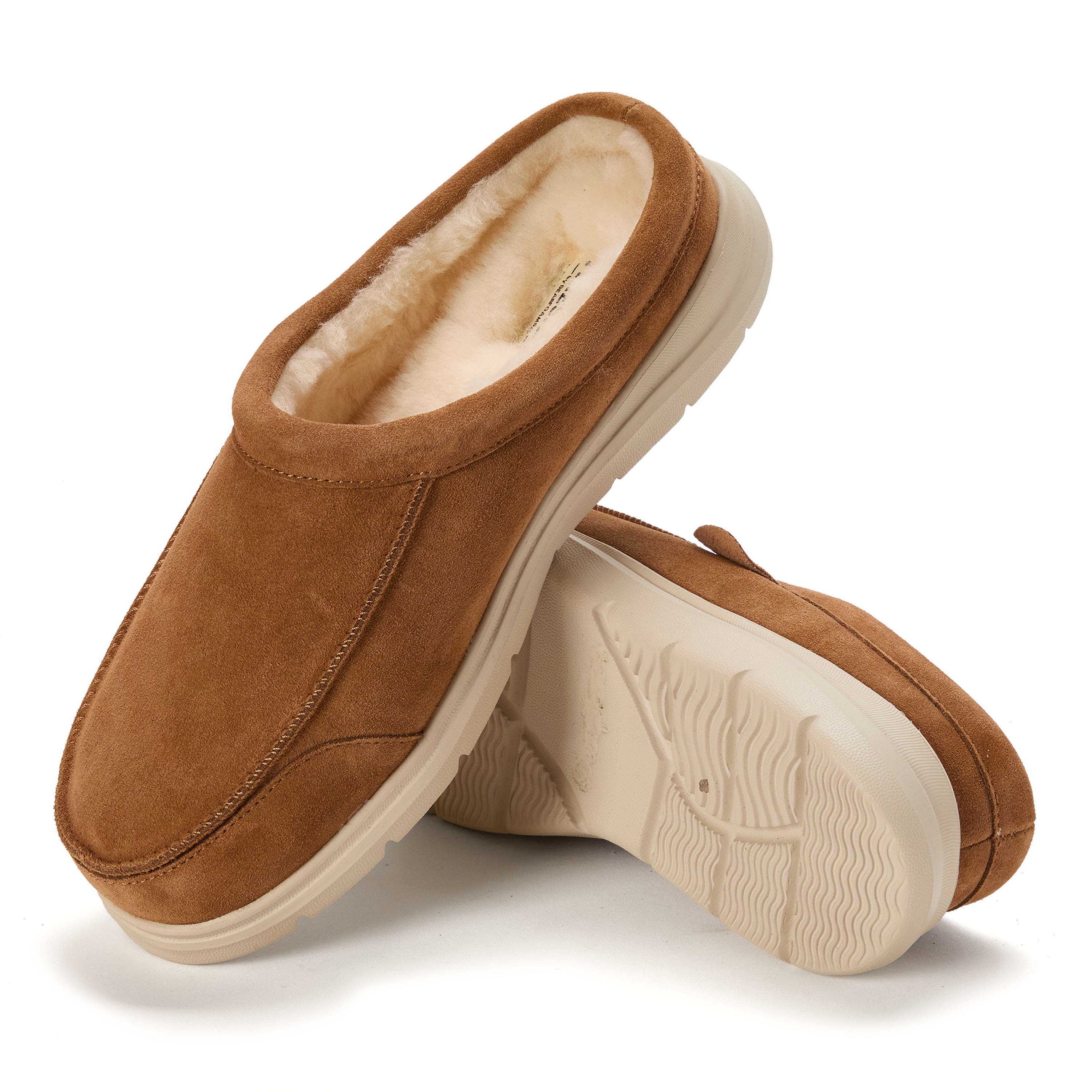 DEARFOAMS Fireside Lithgow Genuine Shearling Clog, Alternate, color, Chestnut