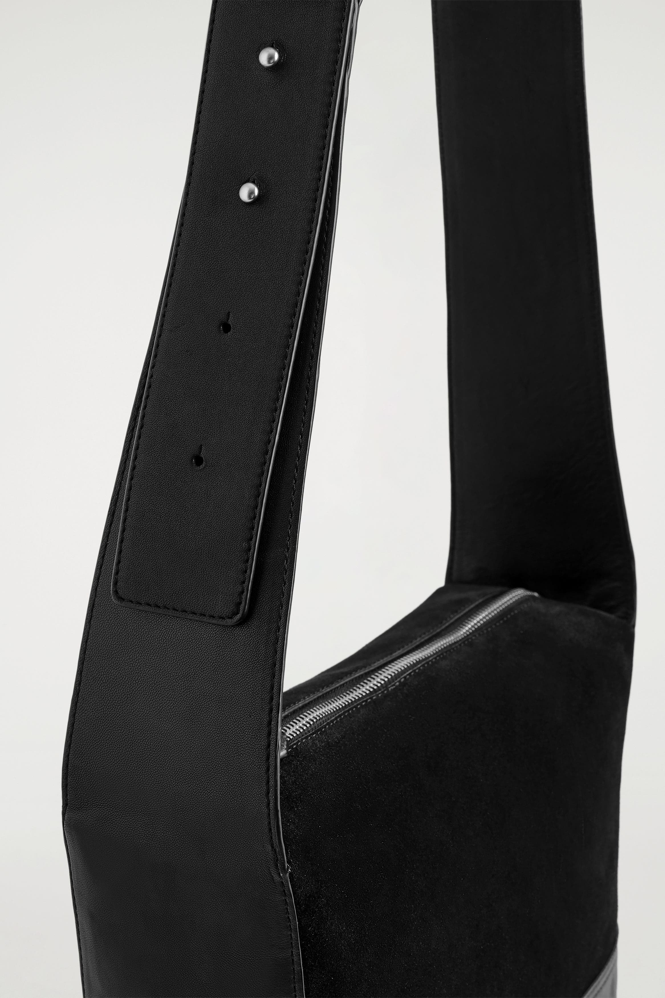 COS Agenda Shoulder Bag - Leather, Alternate, color, Black