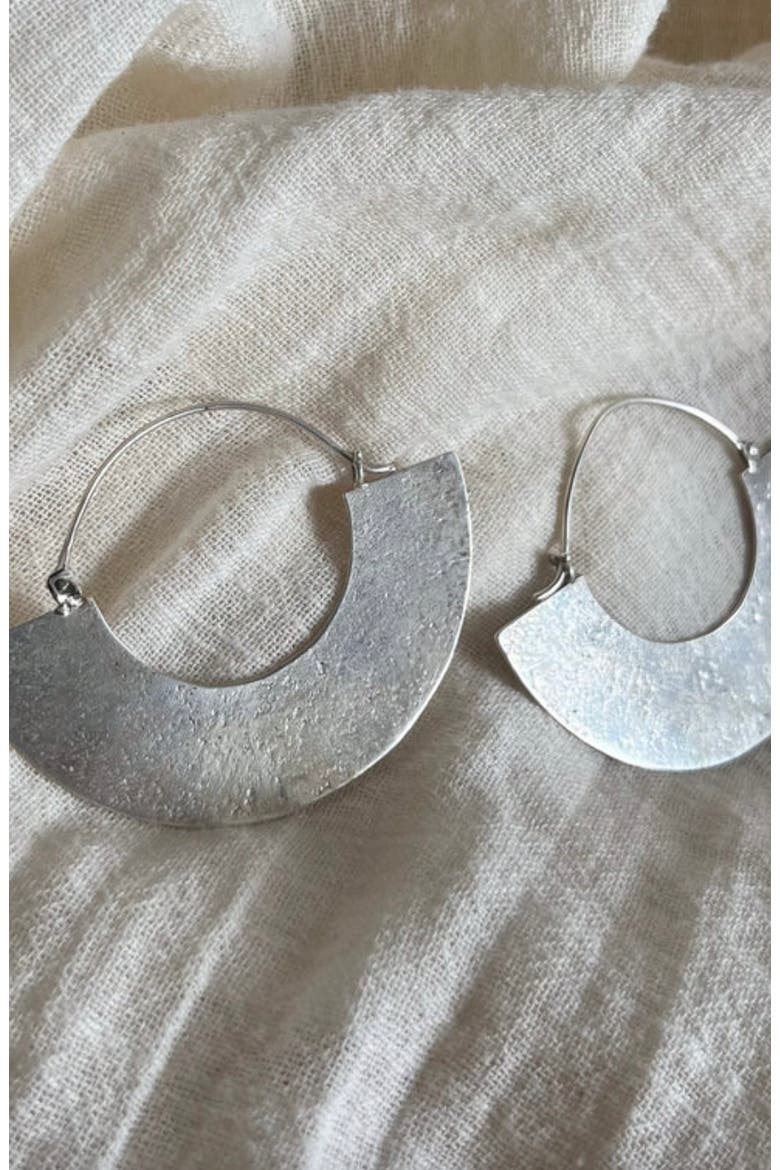 Tuareg Hoop, Alternate, color, Silver