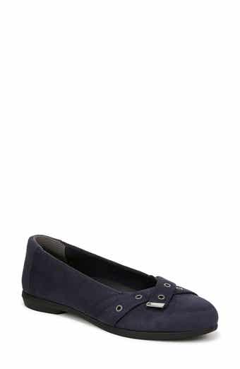 Kira Grommet Strap Flat