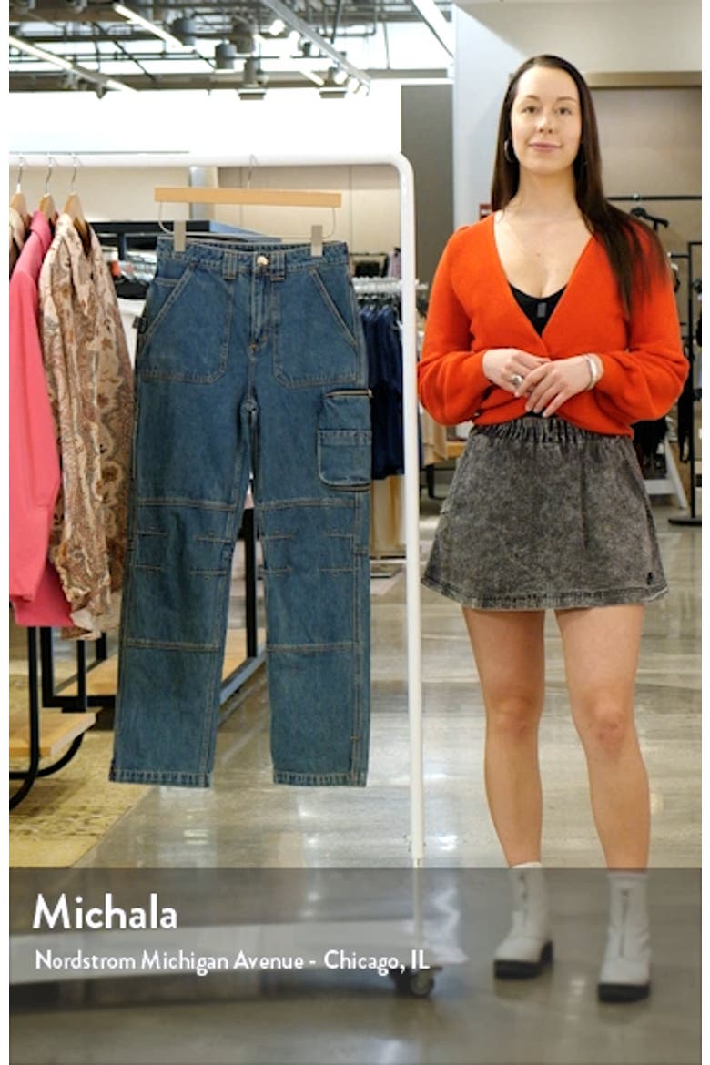 Florence Cargo Jeans video