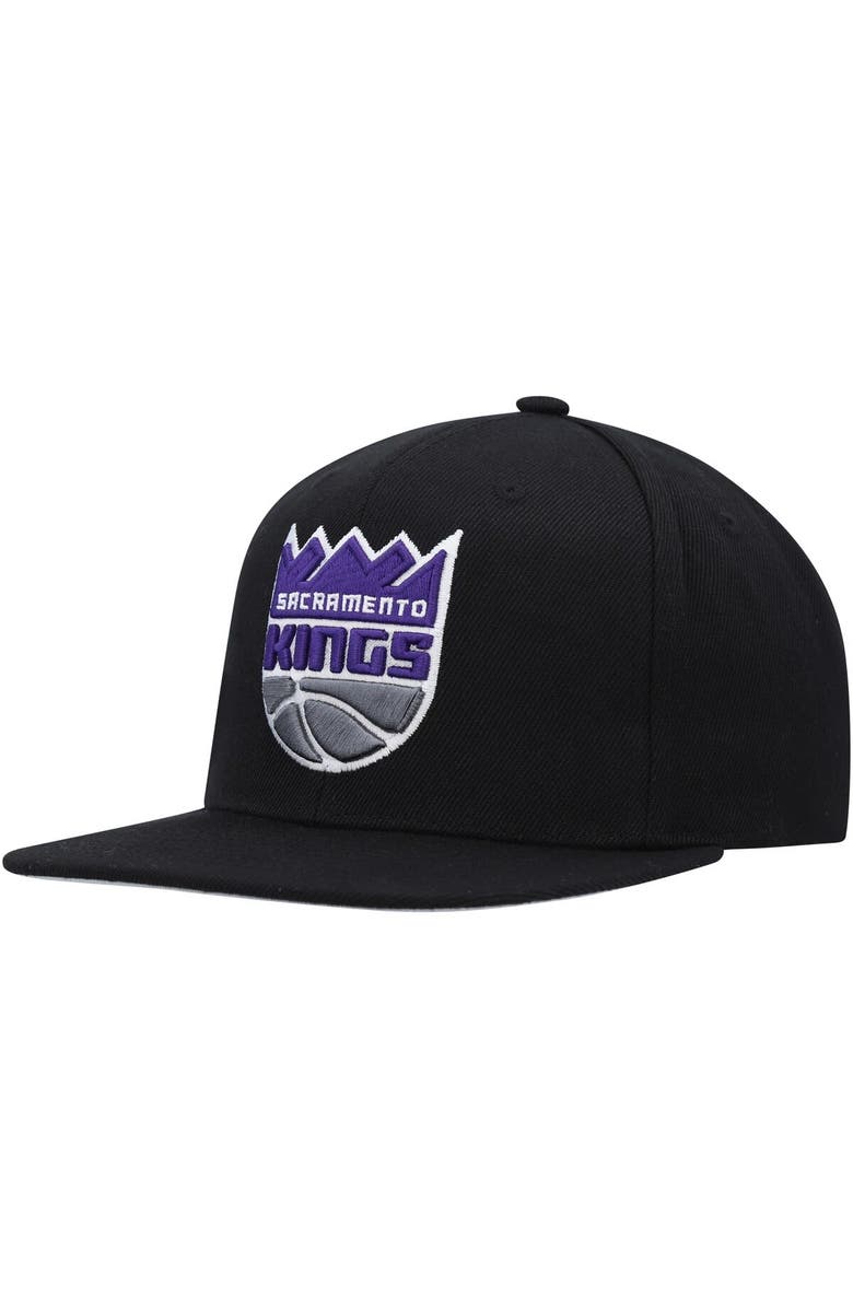 Mitchell & Ness Men's Mitchell & Ness Black Sacramento Kings Side Core 2.0 Snapback Hat, Alternate, color, Black