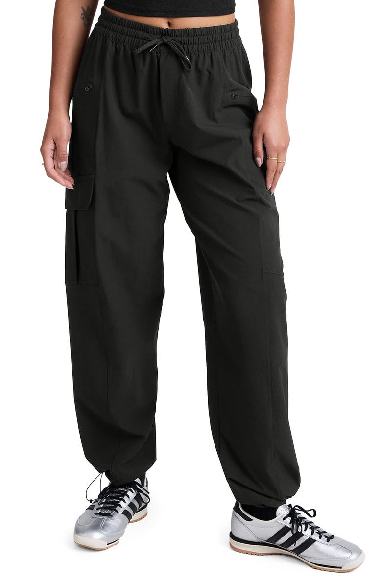 Beyond Yoga Peak Pants, Main, color, Black