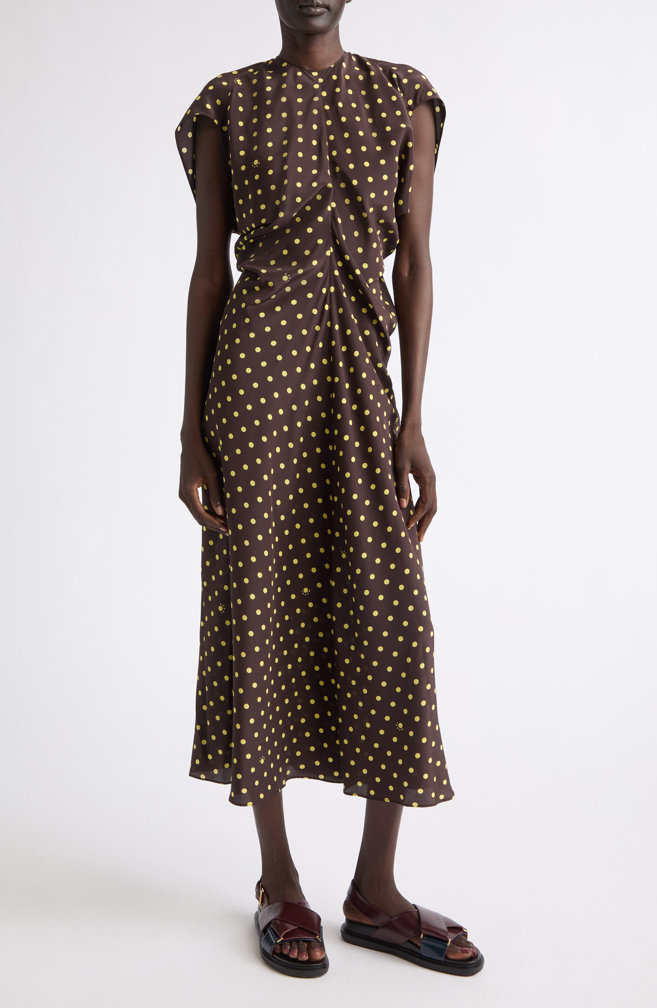 selected PRM53 SADELLE BROWN