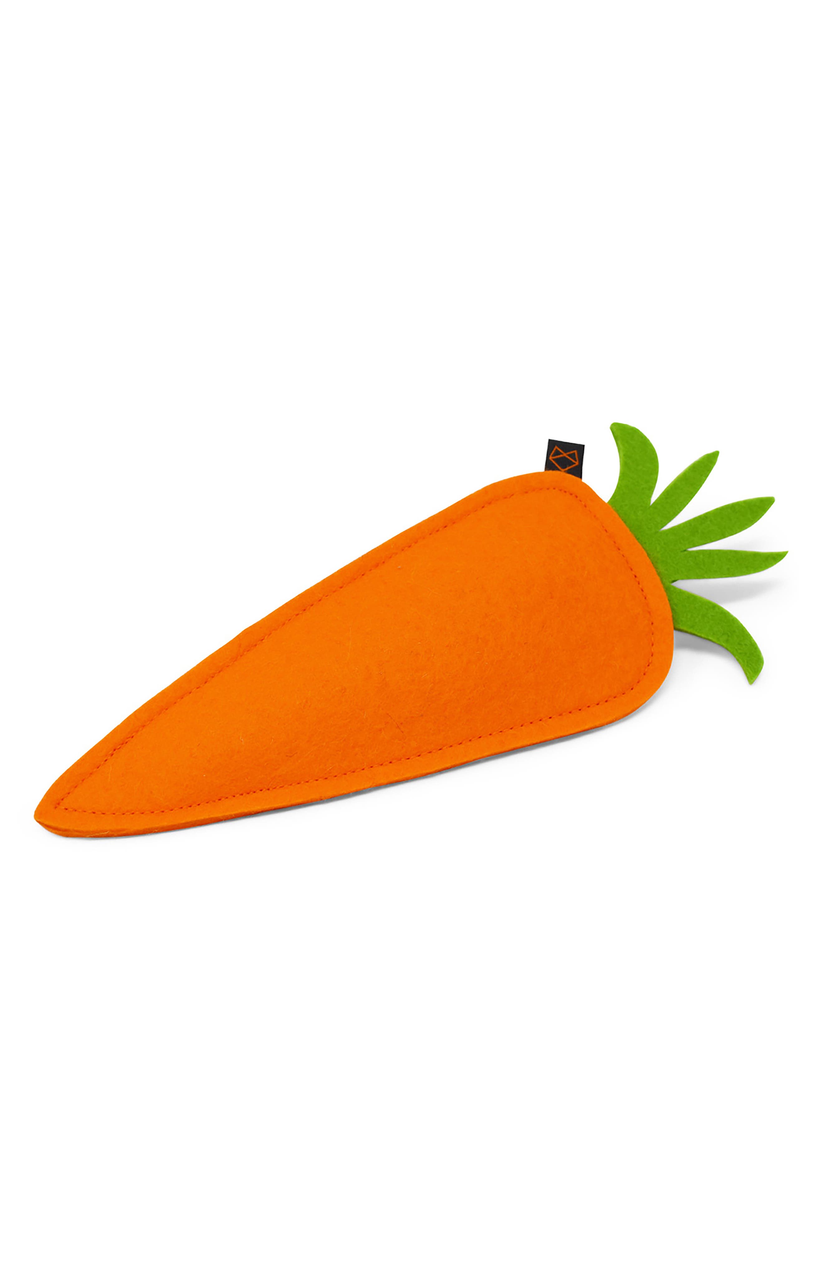 MODERNBEAST Kitty Carrot Catnip Toy in Orange 