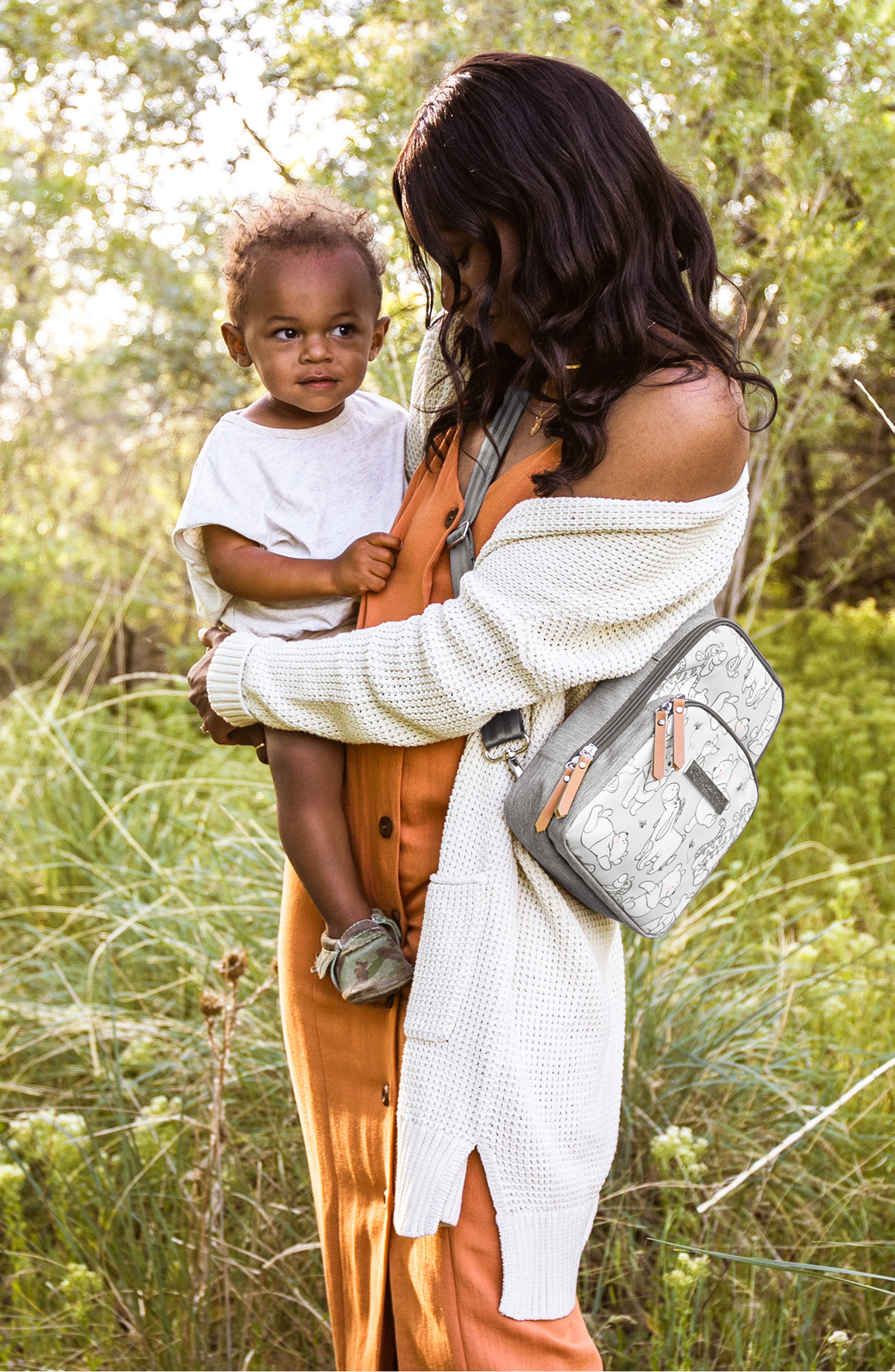 Petunia Pickle Bottom x Disney Winnie the Pooh Crisscross Sling Bag, Alternate, color, 