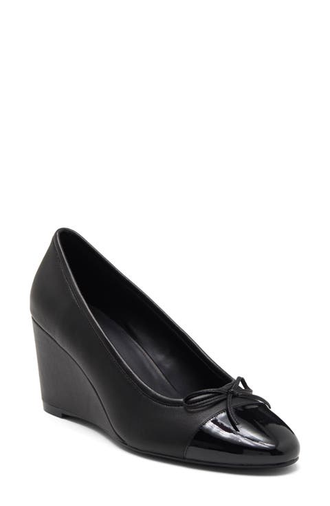 Shopping Wedge Pump